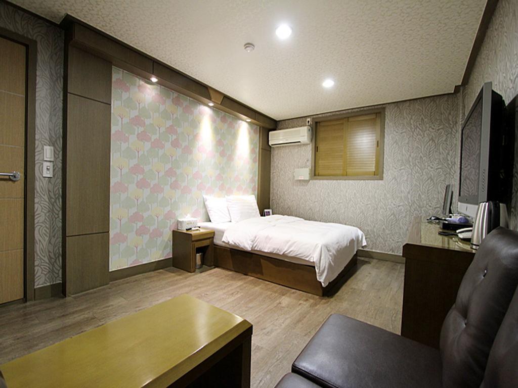 Hotel Q Chuncheon Zimmer foto